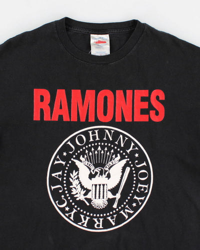 Vintage Y2K Ramones Band T Shirt - L